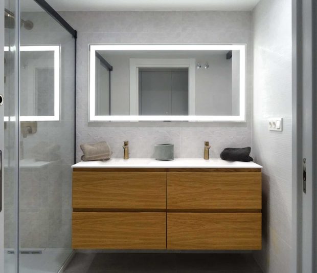 bano-griferia-dorada-DSC03402